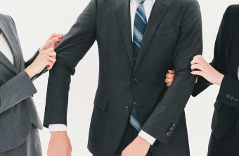 旦那の職場に乗り込んだ女性