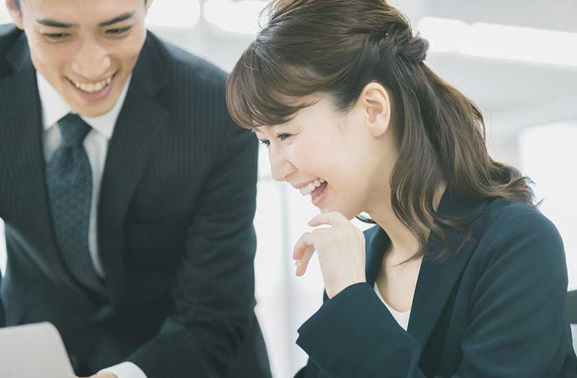 仕事の環境変化で異性との接触機会が増えた既婚女性