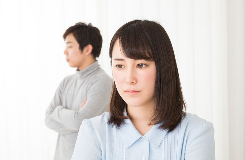 彼氏が既婚者である事に気づいた女性