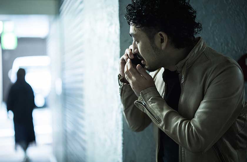 夜逃げした人物を調査する探偵