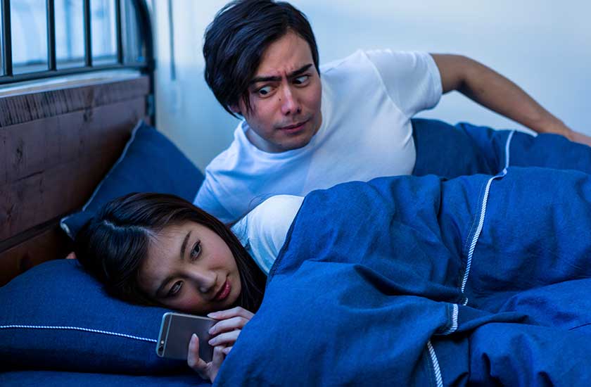 妻が日常で見せる「怪しいサイン」