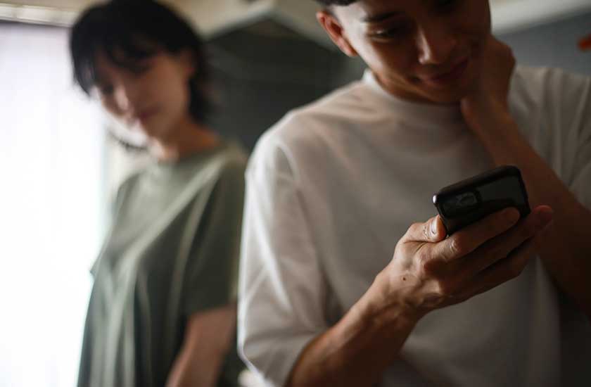浮気の可能性がある男性