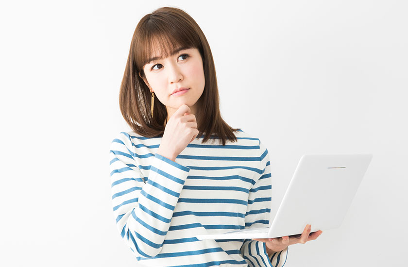 音信不通になった婚約者への対応を考える女性