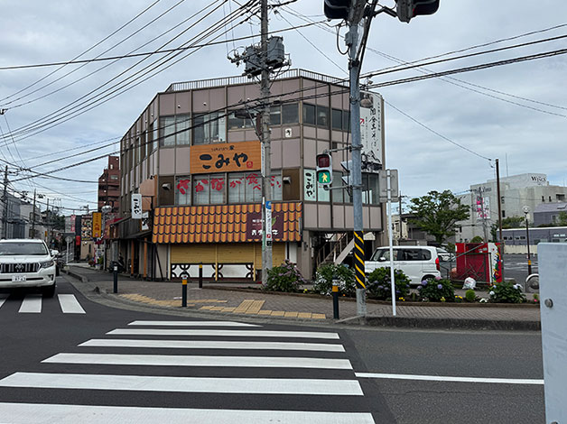 「押堀西交差点」の横断歩道を渡ります。